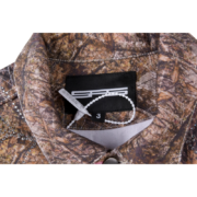 Sp5der Trucker Jacket in Real Tree Camo featuring the internal brand label and neck tag detail