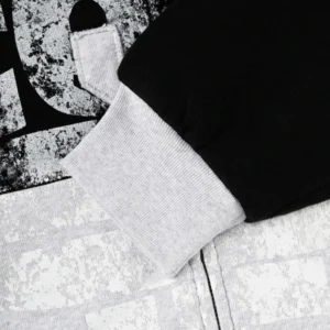 Sp5der Triple 5 Stitch Zip Up 'Black' close up