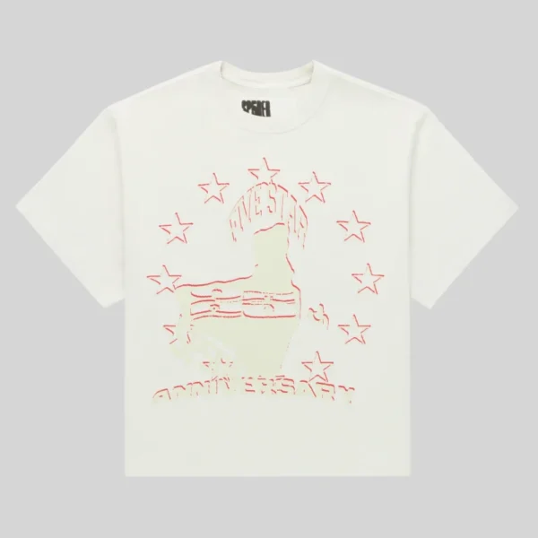 Front view of the off-white Sp5der Anniversary Tee featuring a red star graphic design and logo branding on chest